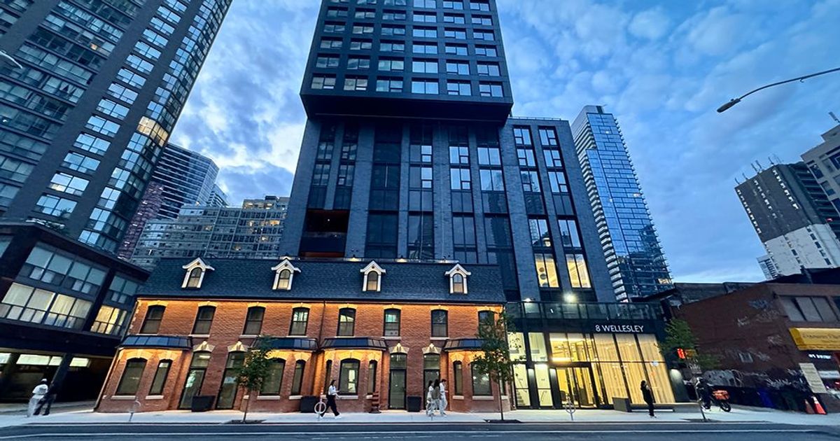8 Wellesley Street W Toronto