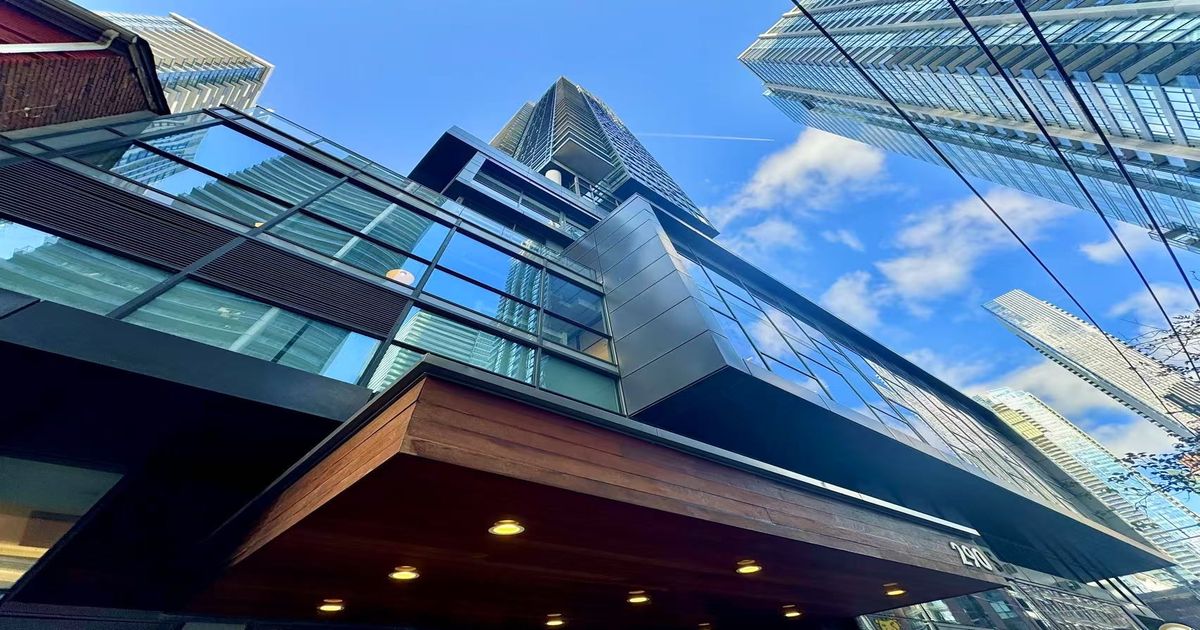 290 Adelaide Street W Toronto