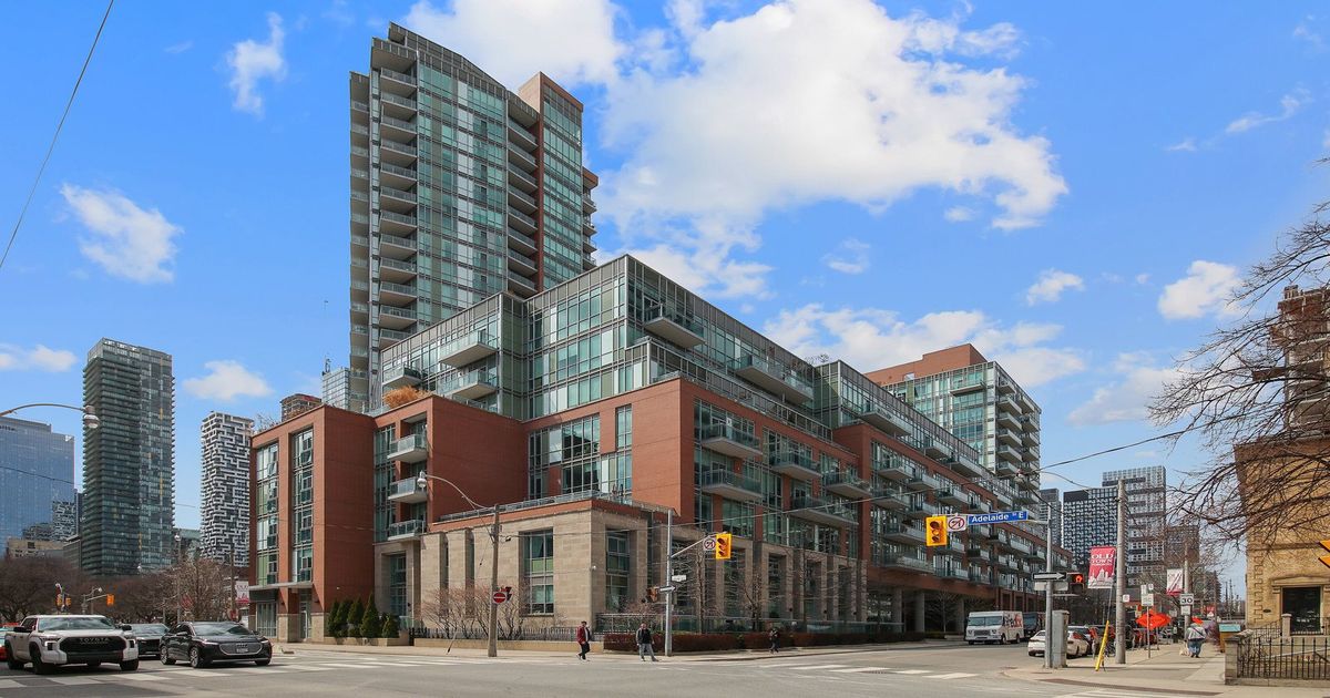 112 George Street Toronto