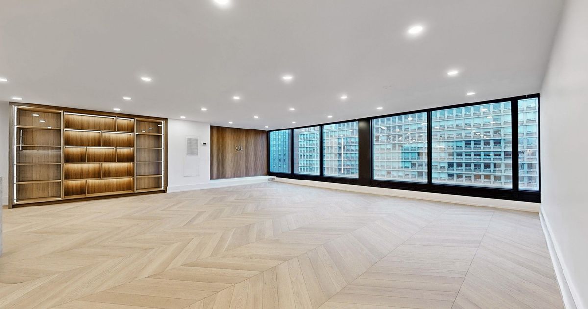 110 Bloor Street W Toronto