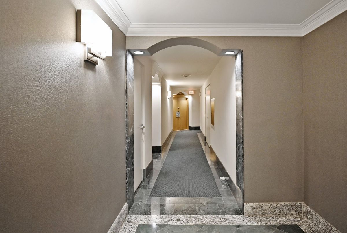 img-gallery