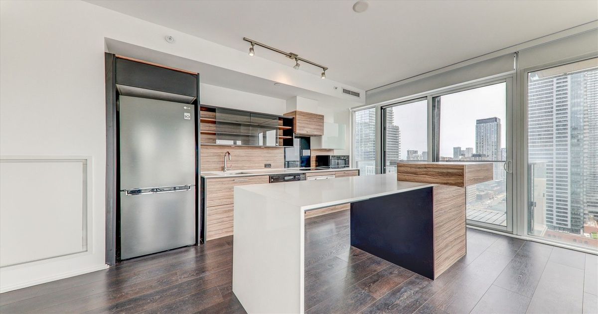75 St Nicholas Street Toronto