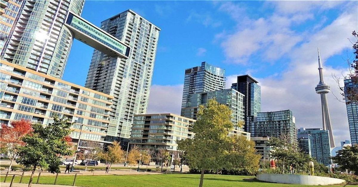 15 Iceboat Terrace Toronto