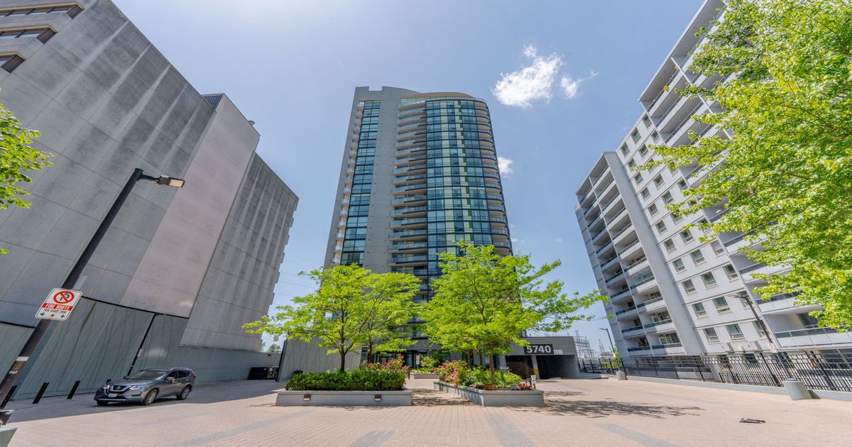 5740 Yonge Street Toronto