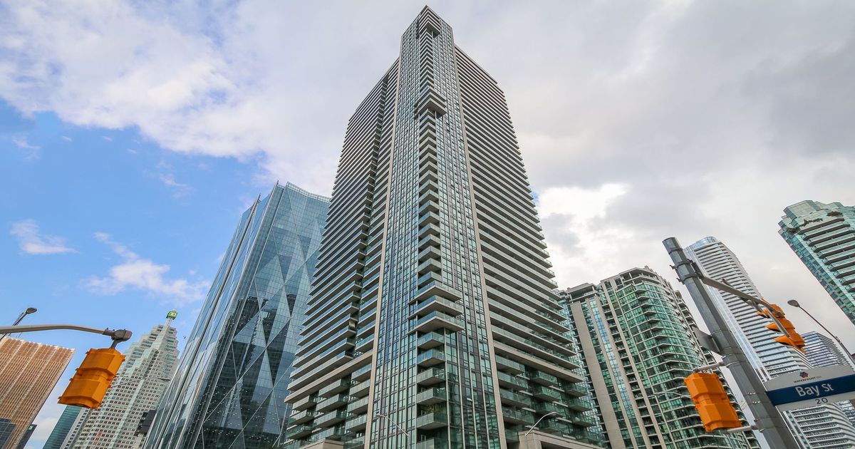 33 Bay Street Toronto
