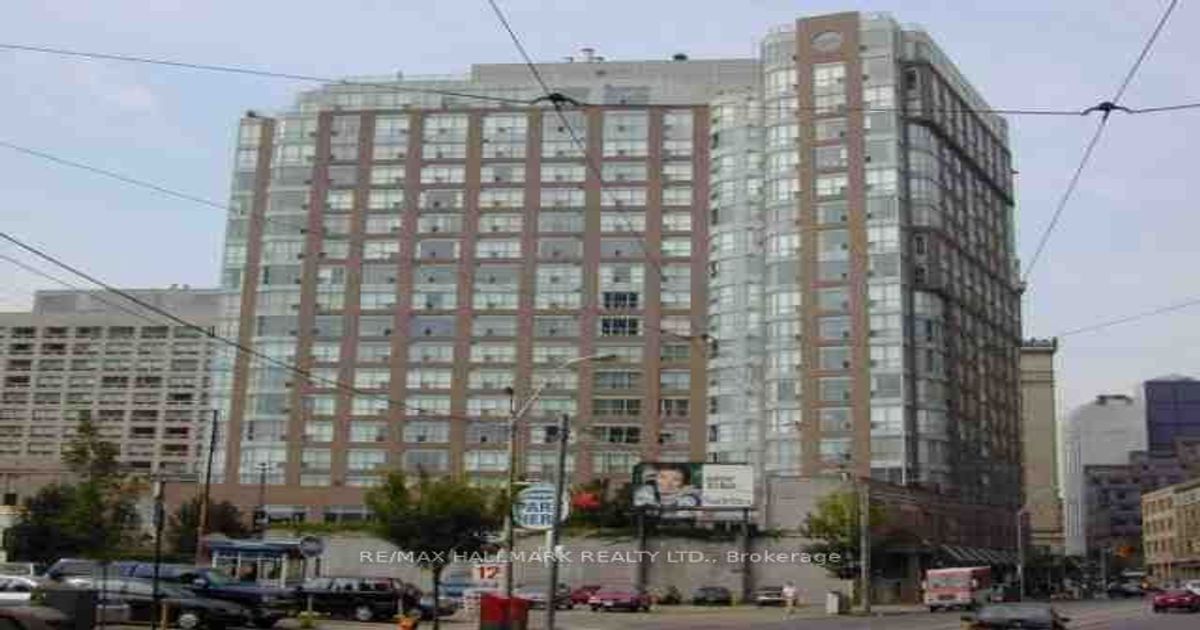 7 Carlton Street Toronto