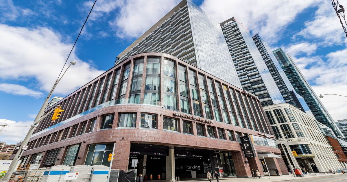 480 Front Street W Toronto