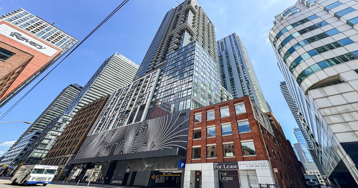 87 Peter Street Toronto