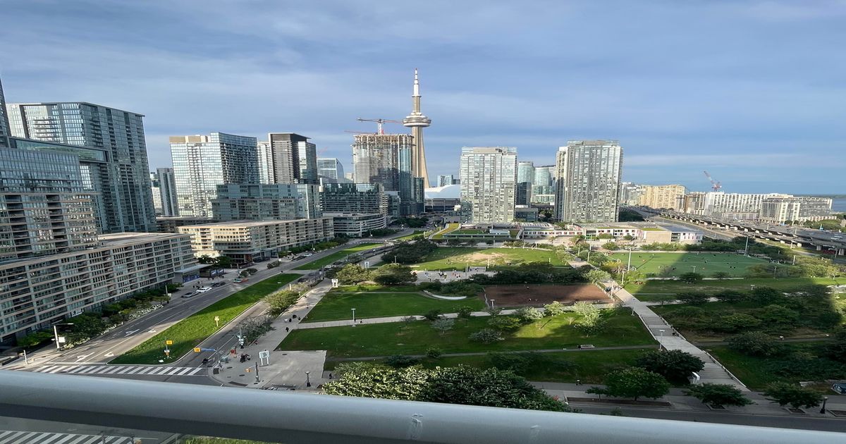 85 queens wharf Road Toronto