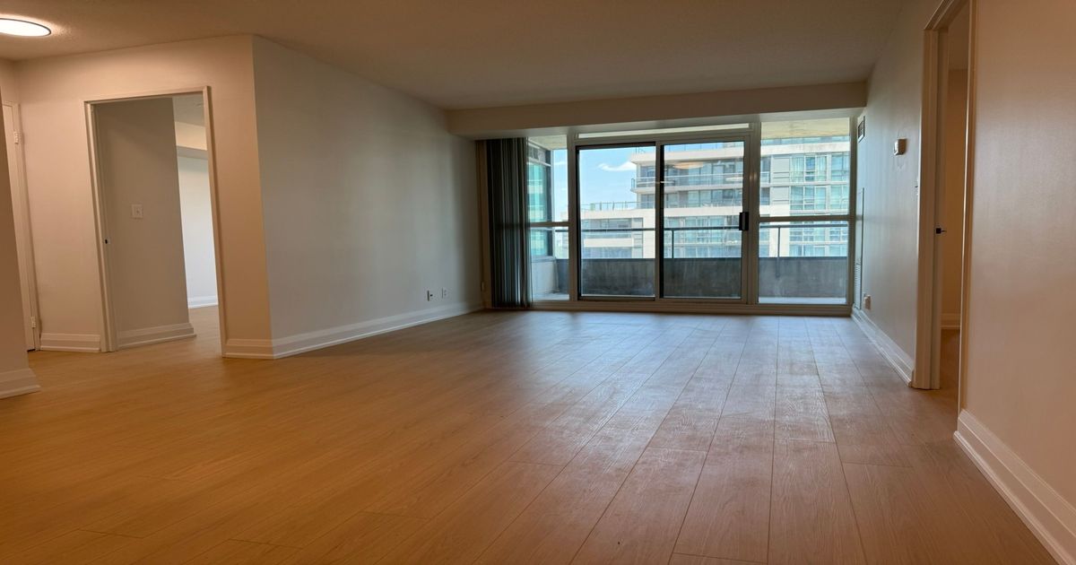 23 Hollywood Avenue Toronto