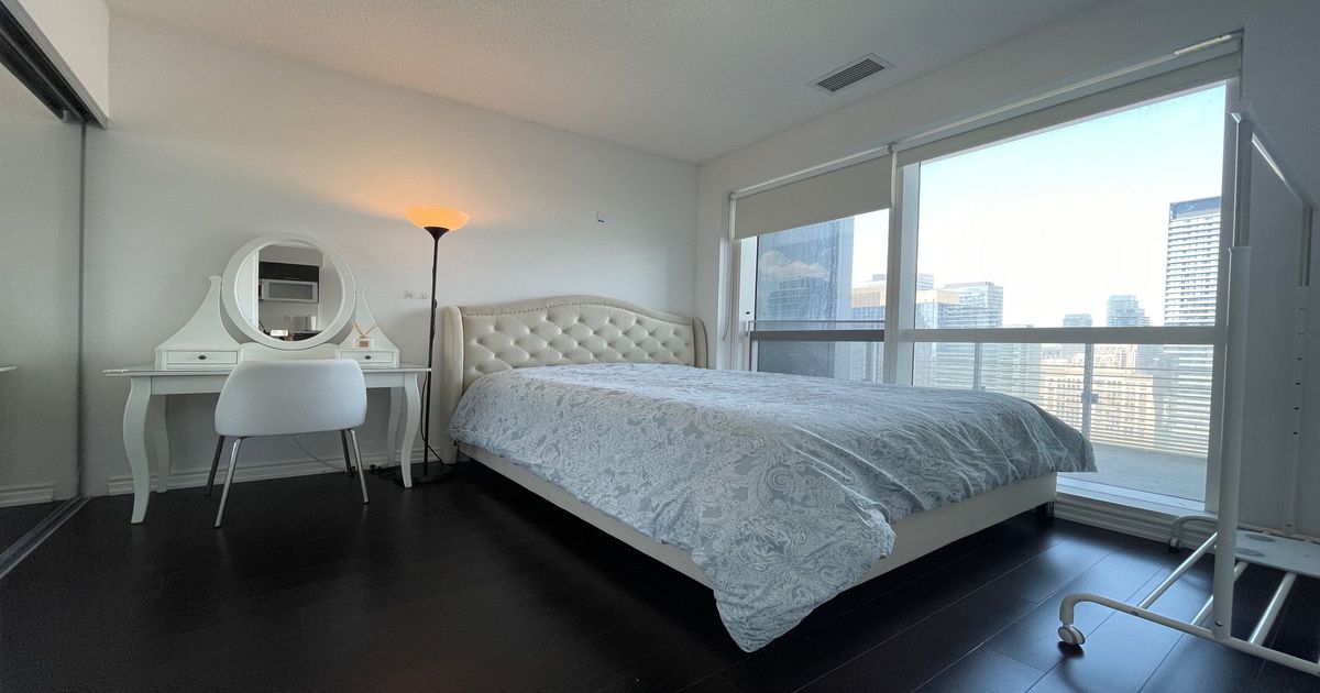 386 Yonge Street Toronto