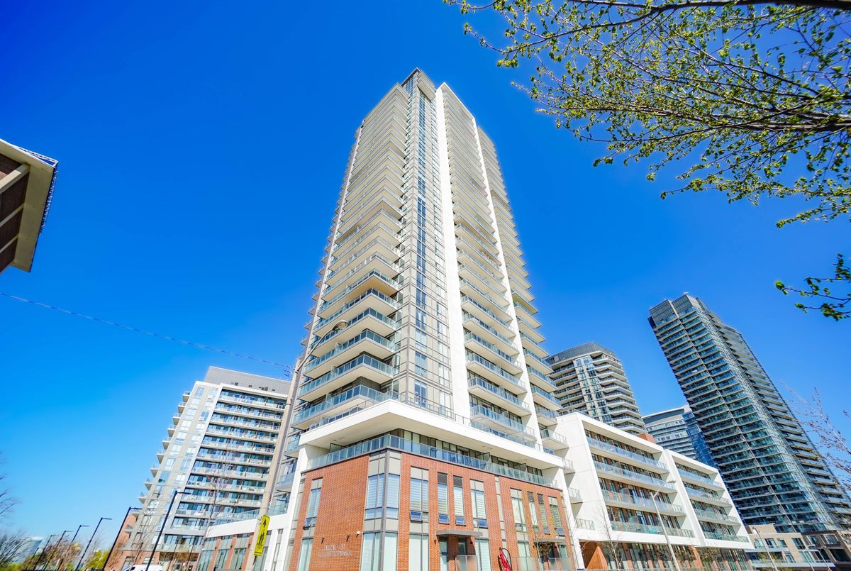32 Forest Manor Road Toronto - Leased