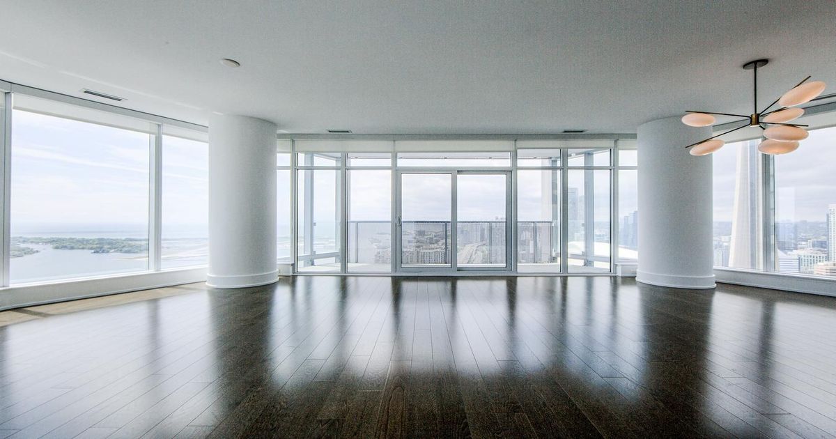 10 York Street Toronto