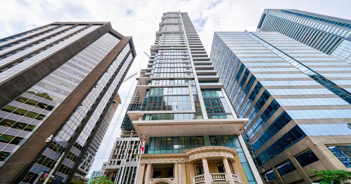426 University Avenue Toronto