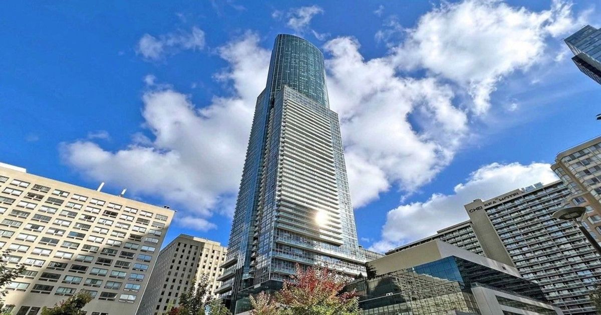 386 Yonge Street Toronto