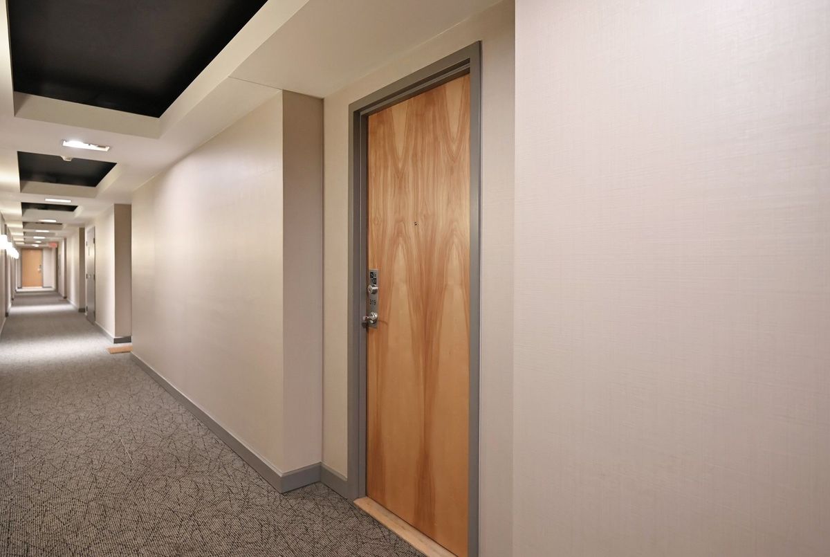 img-gallery