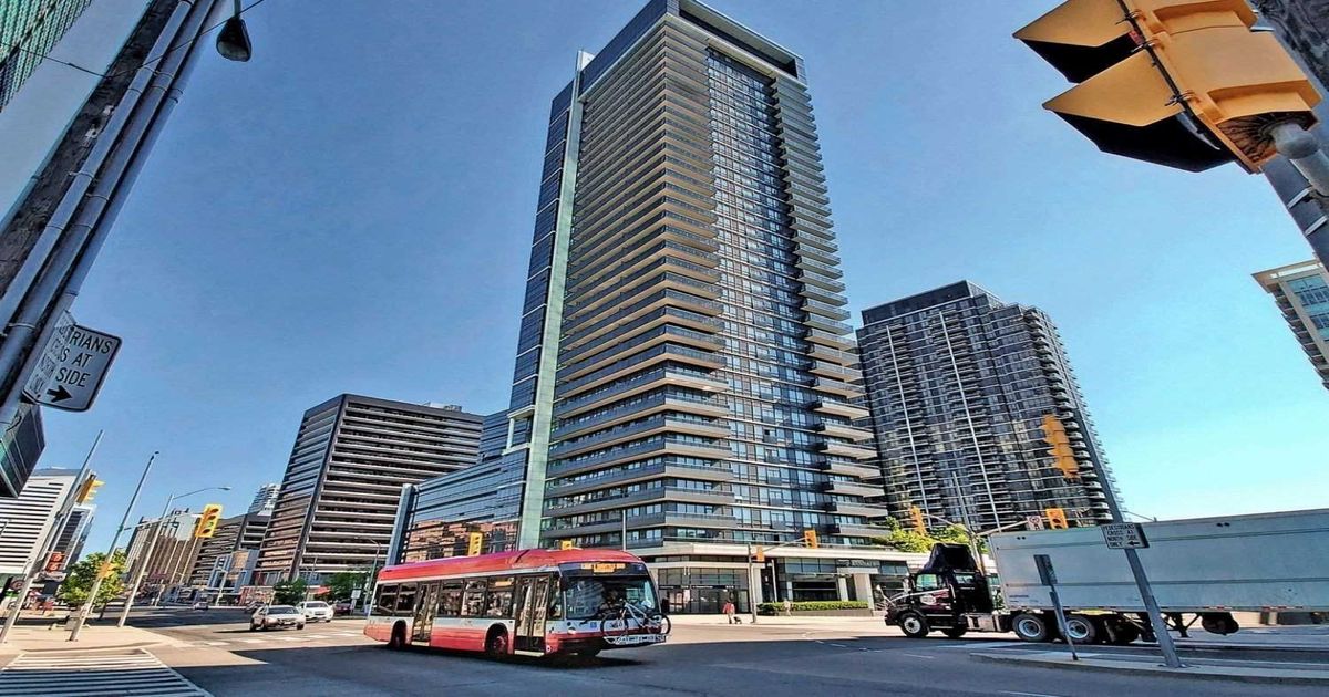 2 Anndale Drive Toronto