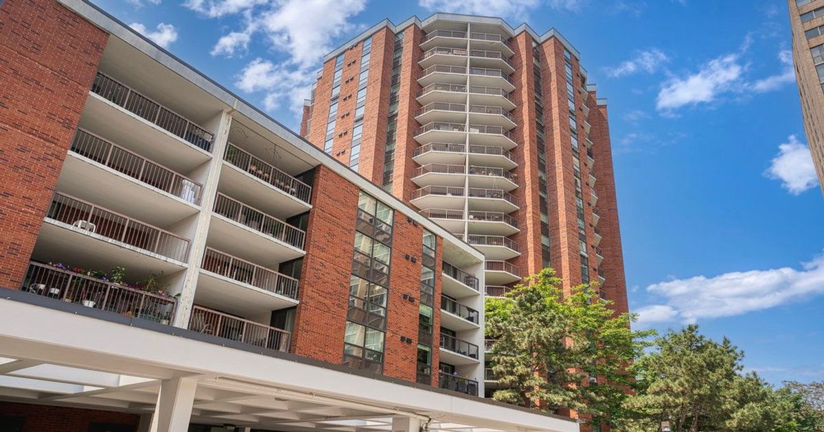 77 Maitland Place Toronto