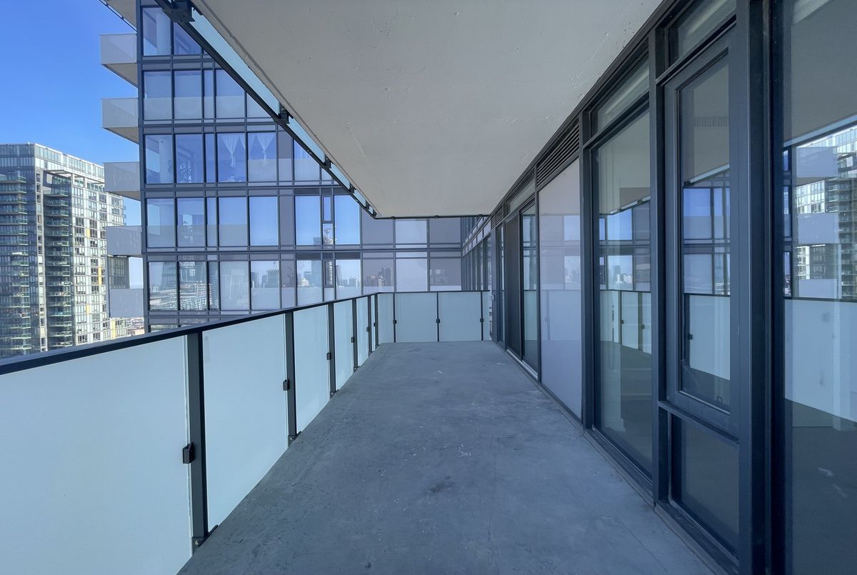 img-gallery