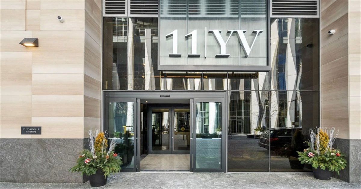 11 Yorkville Avenue Toronto