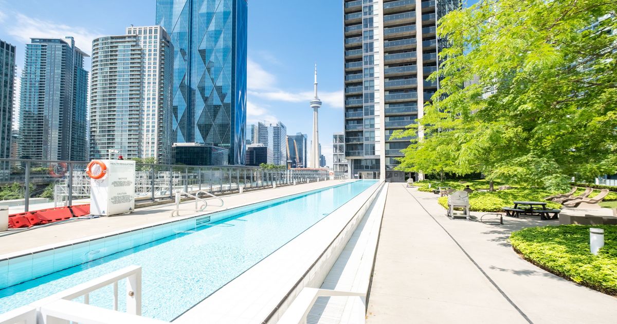 1 The Esplanade N/A Toronto