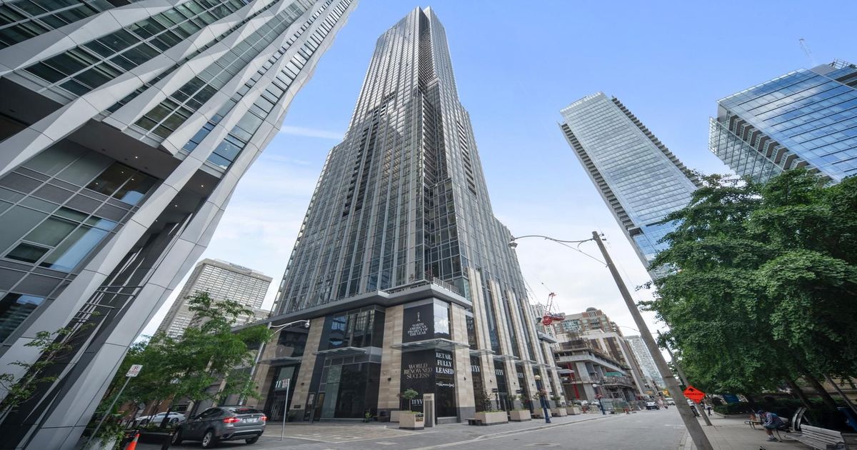 11 Yorkville Avenue Toronto
