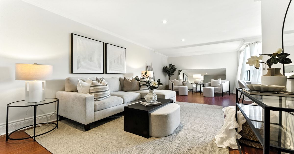 2550 Bathurst Street Toronto