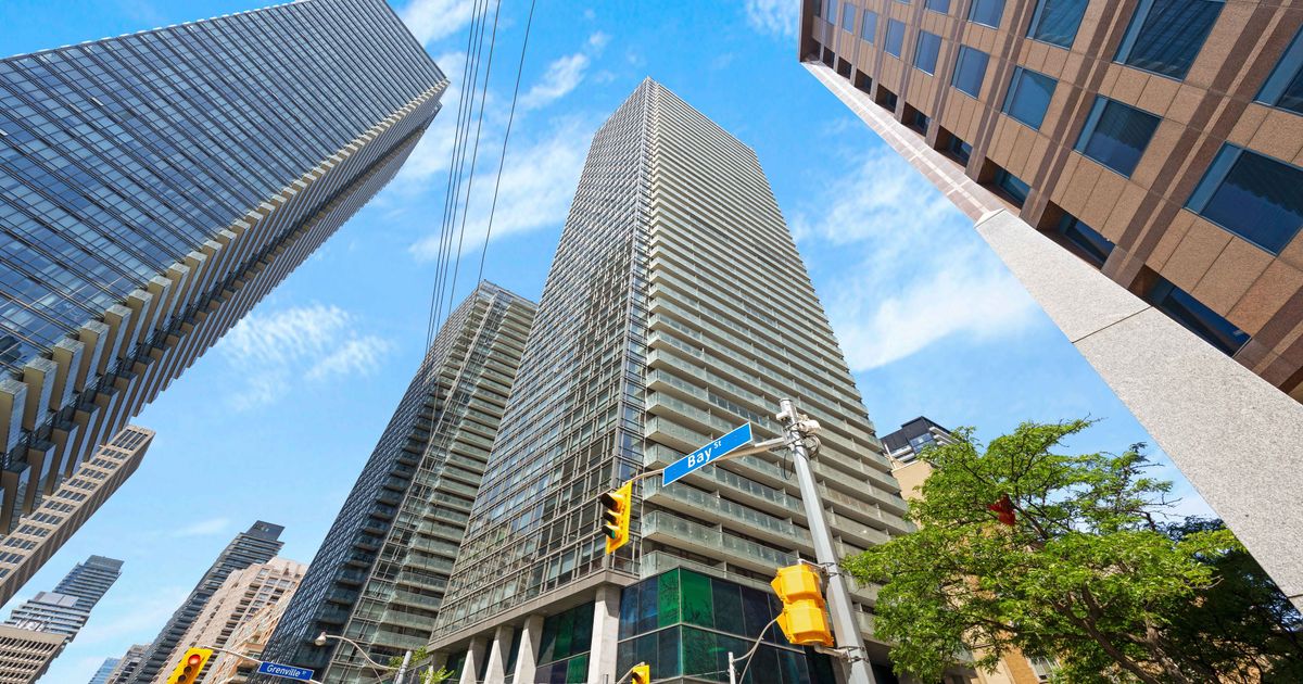 38 Grenville Street Toronto