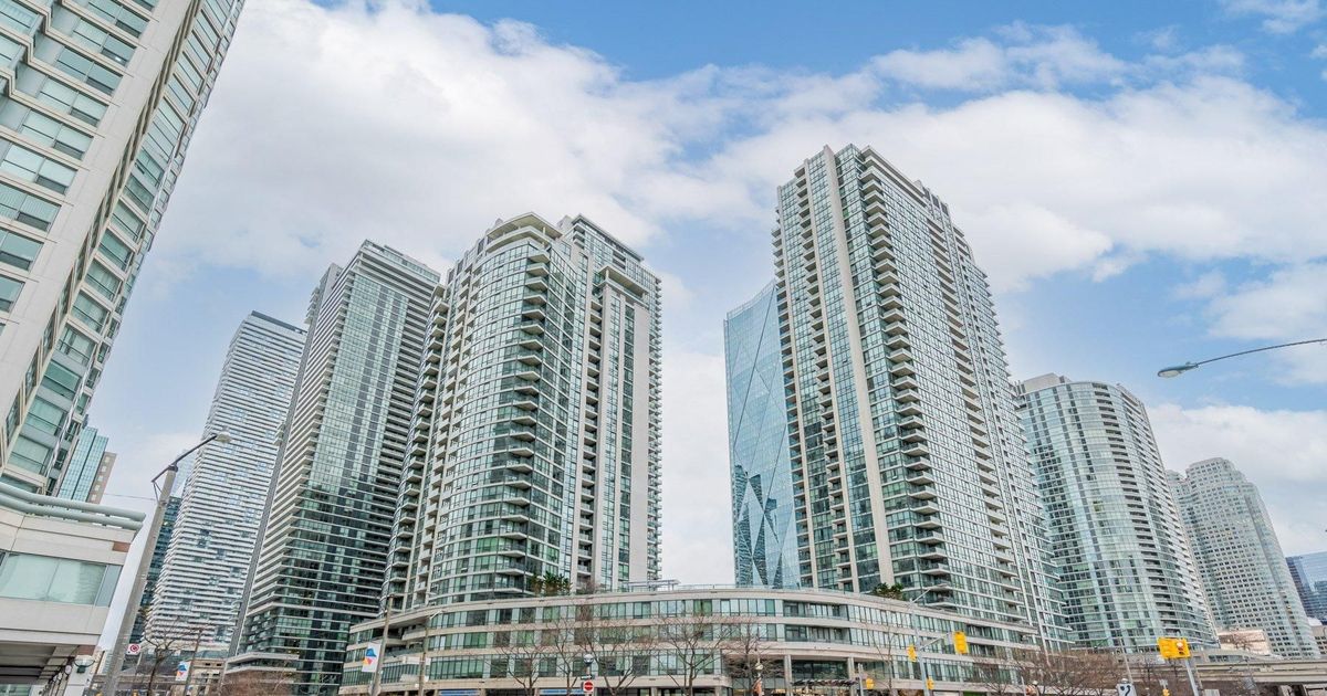 16 Yonge Street Toronto
