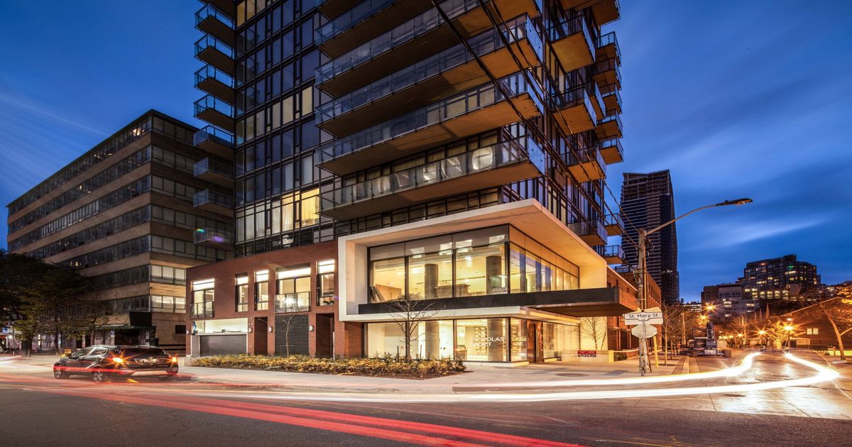 75 St Nicholas Street Toronto
