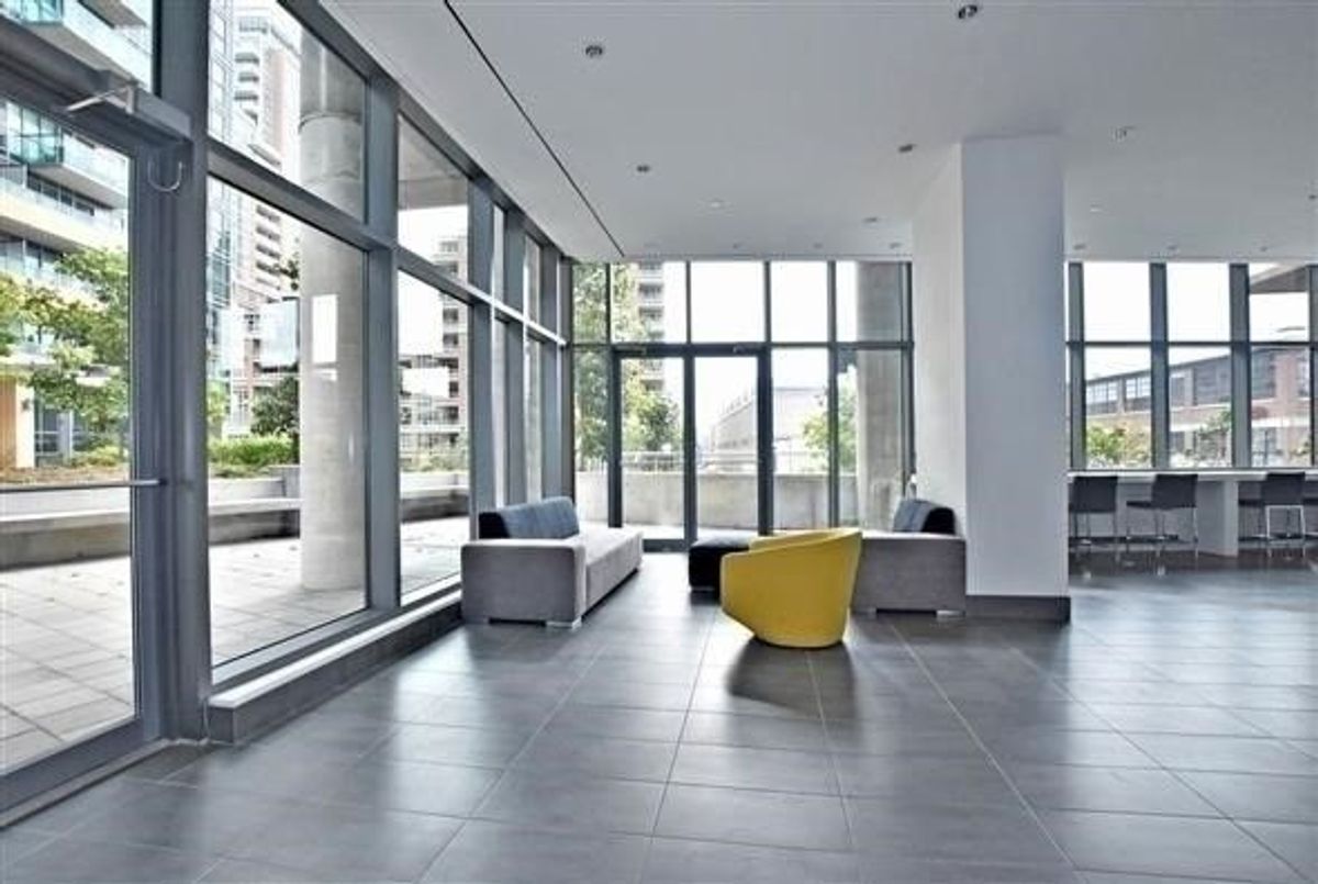 img-gallery