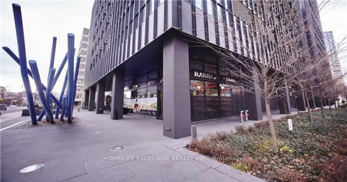 101 Charles Street E Toronto