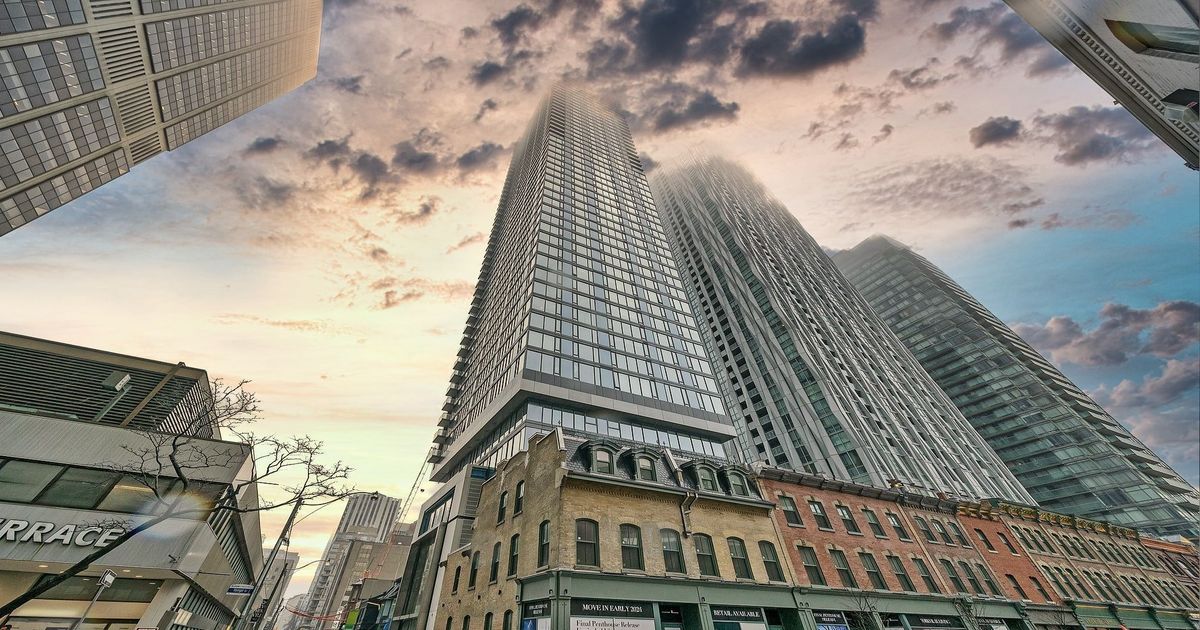 8 Cumberland Street Toronto