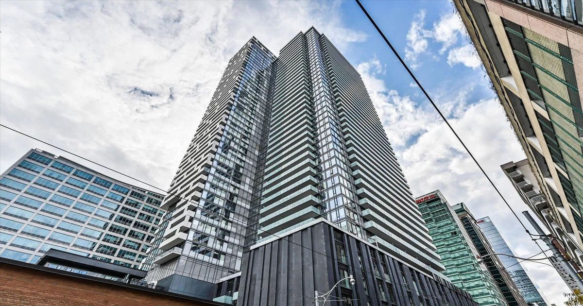 25 Richmond Street E Toronto
