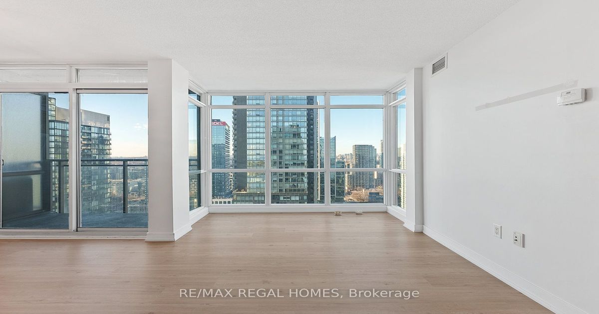 15 Fort York Boulevard Toronto