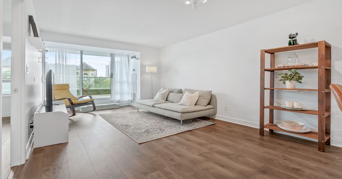 16 Harrison Garden Boulevard Toronto