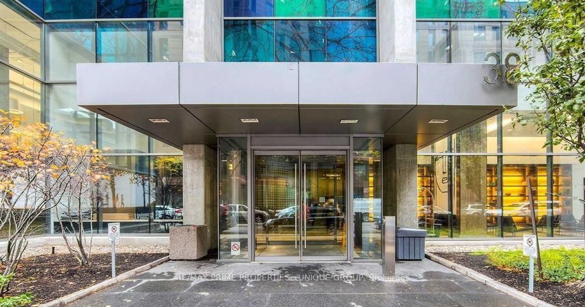 38 Grenville Street Toronto