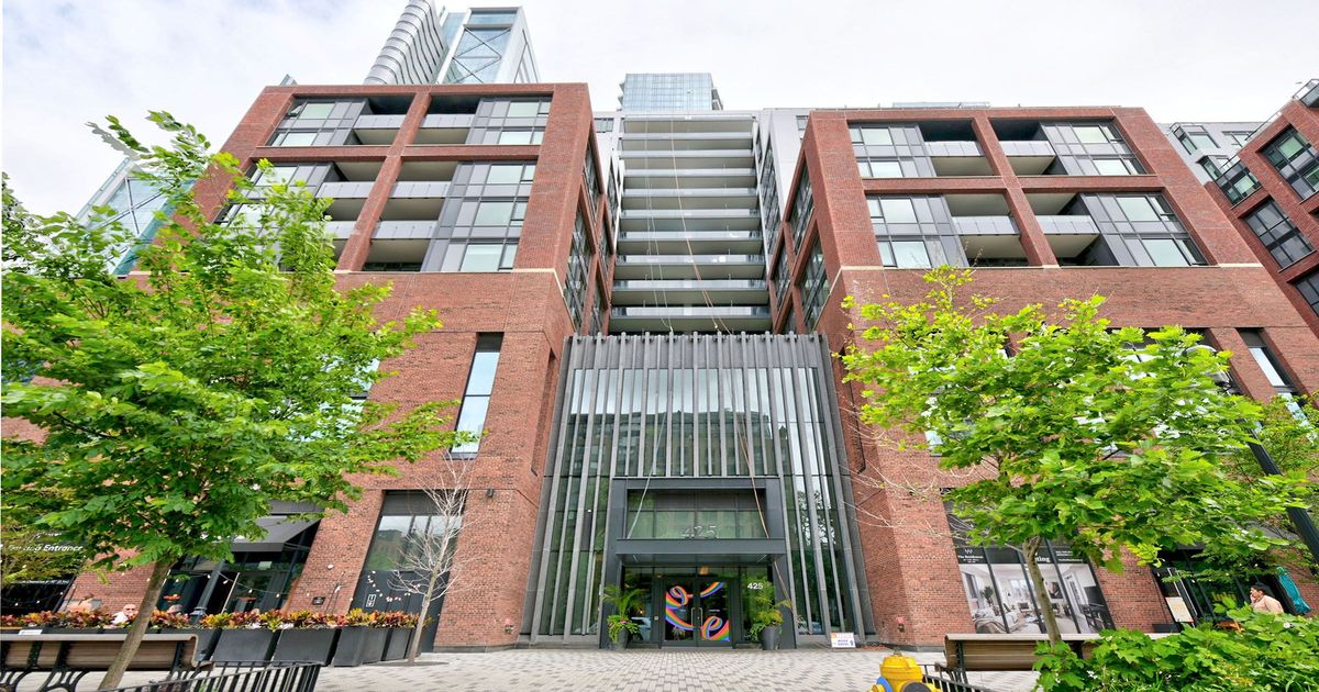 425 Wellington Street W Toronto