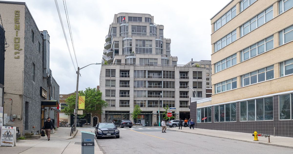 1430 Yonge Street Toronto