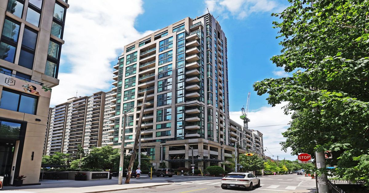 88 Broadway Avenue Toronto