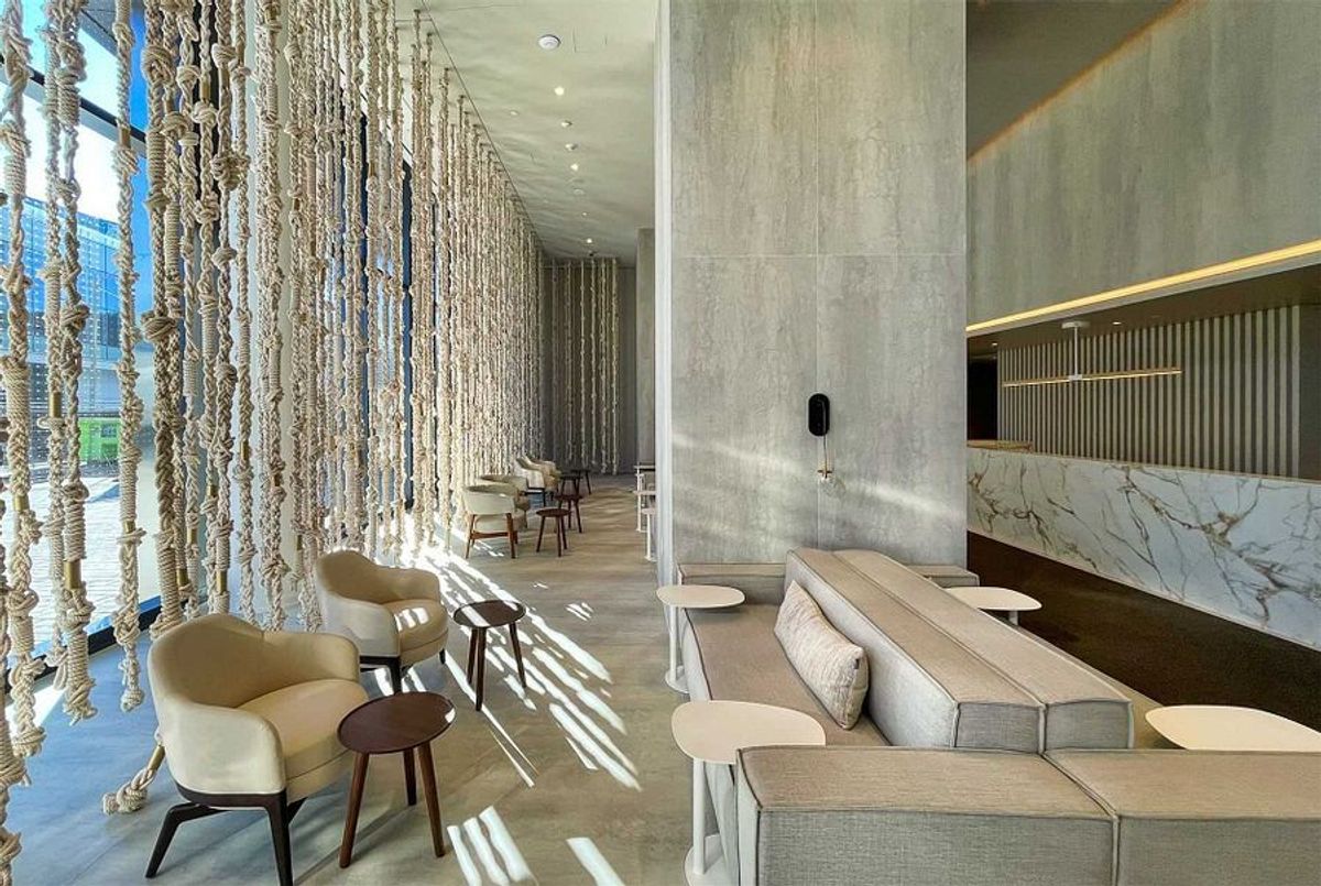 img-gallery
