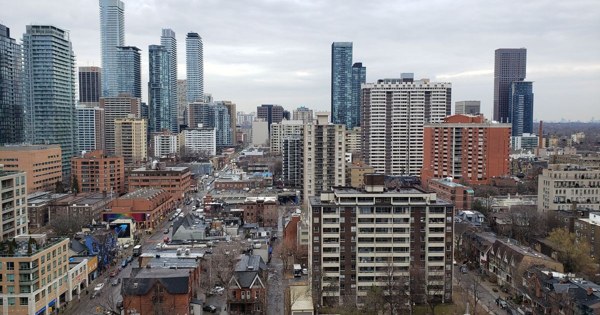 85 Wood Street Toronto