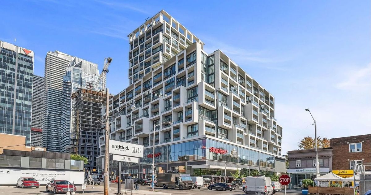 8 Hillsdale Avenue Toronto