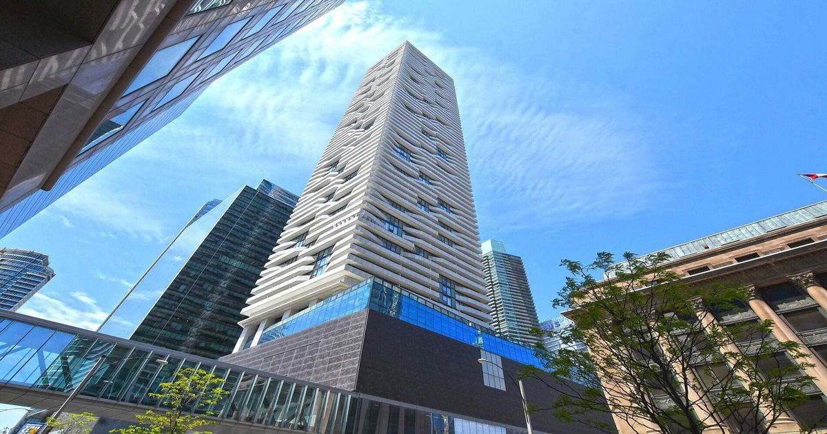 88 Harbour Street Toronto