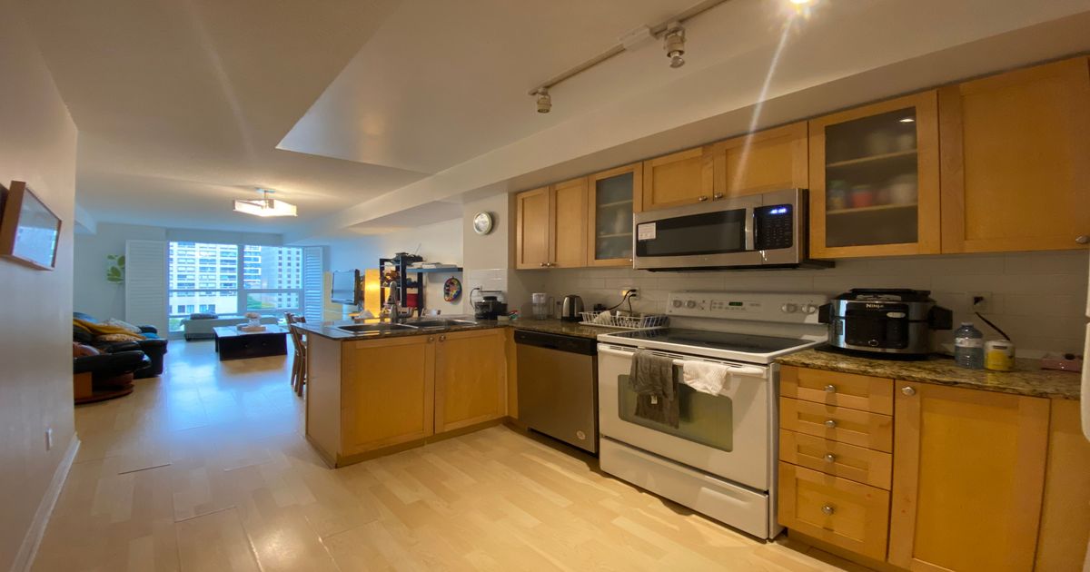 761 Bay Street Toronto