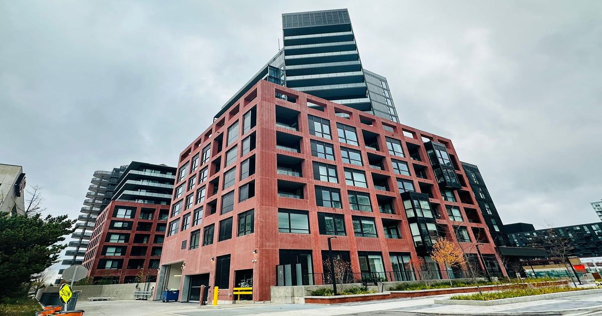 8 Tippett Road Toronto