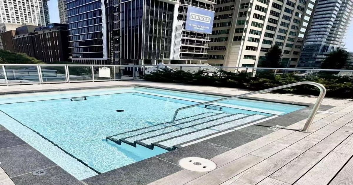 1 Yorkville Avenue Toronto