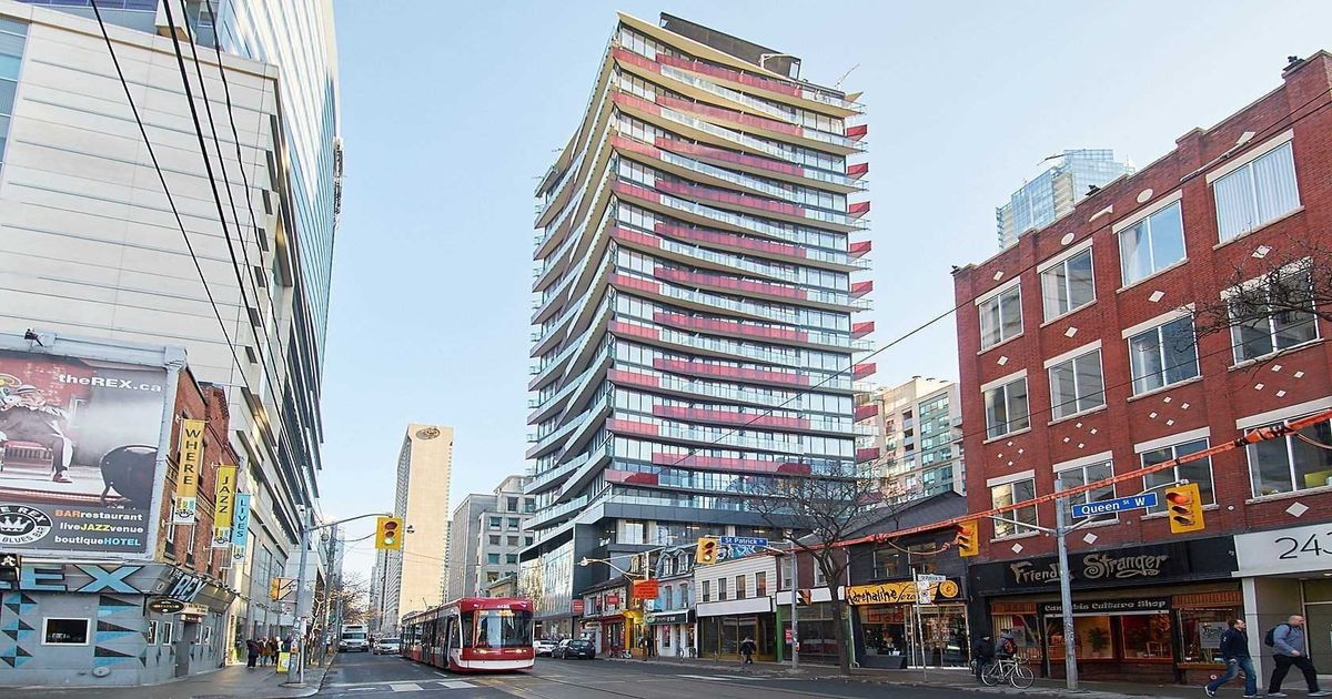 215 Queen Street W Toronto