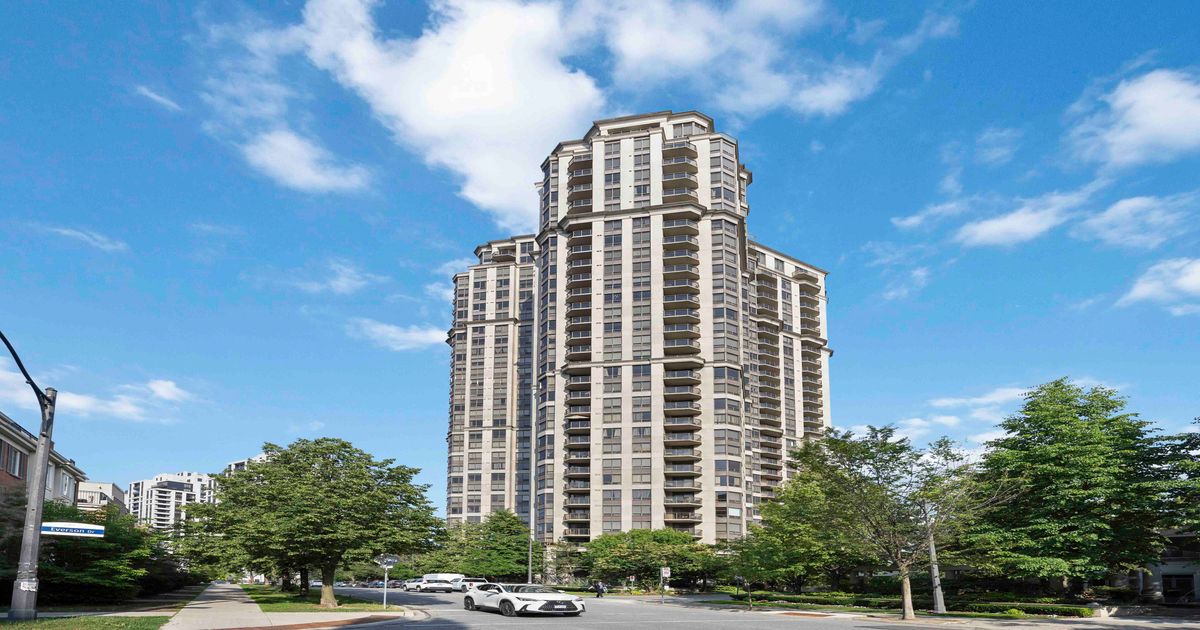 80 Harrison Garden Boulevard Toronto
