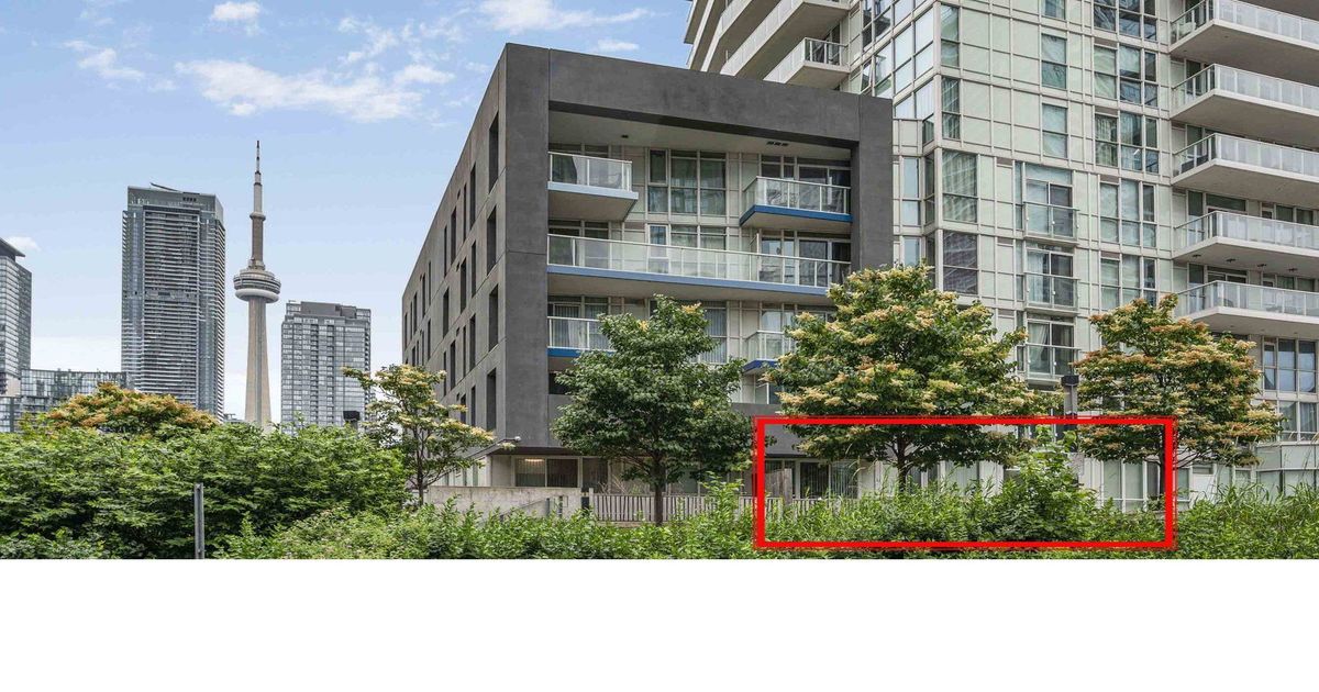 75 Queens Wharf Road Toronto